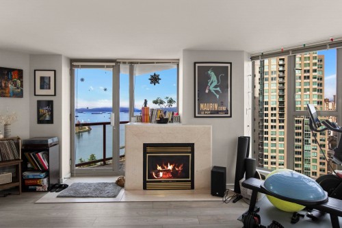 2005-1000 Beach Avenue, Vancouver, BC 