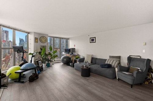 2005-1000 Beach Avenue, Vancouver, BC 