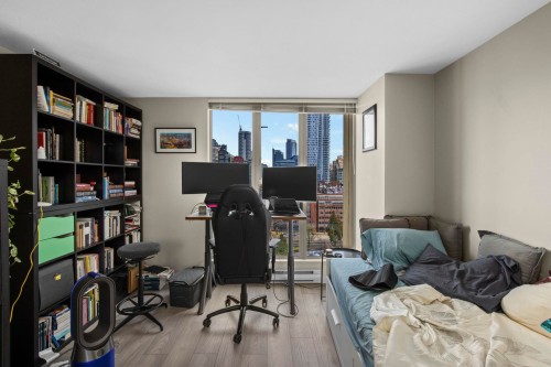 2005-1000 Beach Avenue, Vancouver, BC 