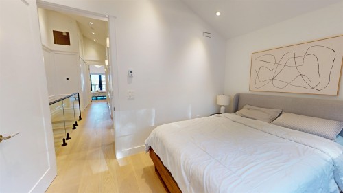 2173 Vanness Avenue, Vancouver, BC 