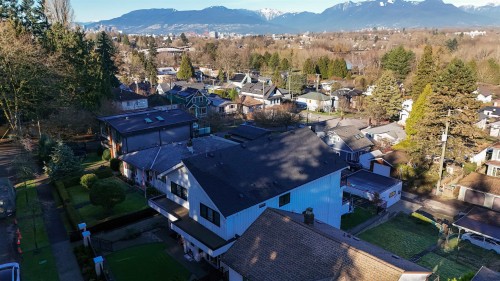 2173 Vanness Avenue, Vancouver, BC 