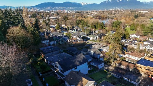 2173 Vanness Avenue, Vancouver, BC 