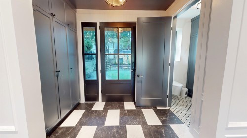 2173 Vanness Avenue, Vancouver, BC 