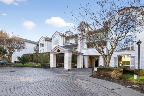 212-19122 122 Avenue  Pitt Meadows, BC V3Y 2N7