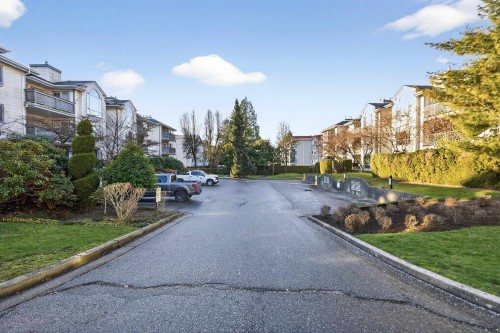 212-19122 122 Avenue, Pitt Meadows, BC 