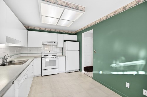 212-19122 122 Avenue, Pitt Meadows, BC 