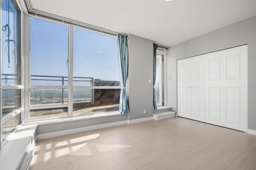 3104-2978 Glen Drive, Coquitlam, BC 