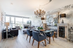 1806-235 Guildford Way  Port Moody, BC V3H 5L8