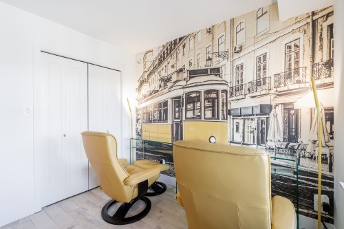 1806-235 Guildford Way, Port Moody, BC 