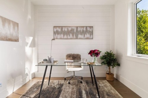 338 24Th Street W, North Vancouver, BC 