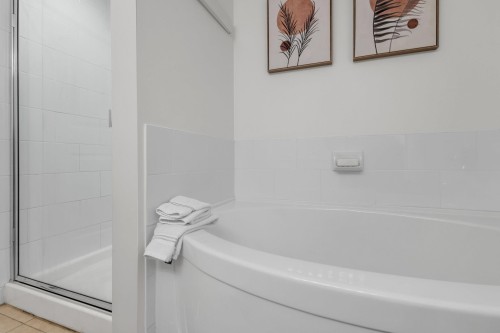 201-200 Klahanie Drive, Port Moody, BC 