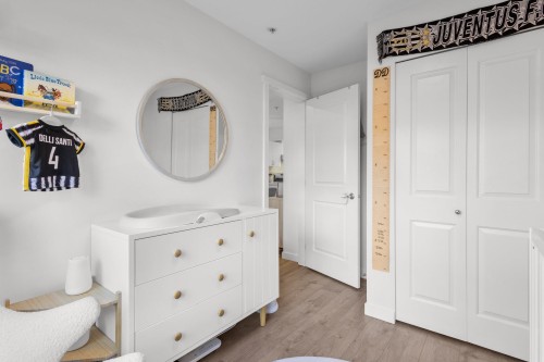 201-200 Klahanie Drive, Port Moody, BC 