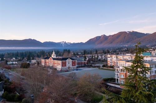 Ph8-683 Victoria Park W, North Vancouver, BC 