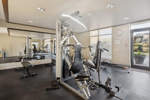 Ph8-683 Victoria Park W, North Vancouver, BC 