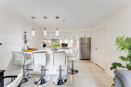 6593 Lochdale Street, Burnaby, BC 