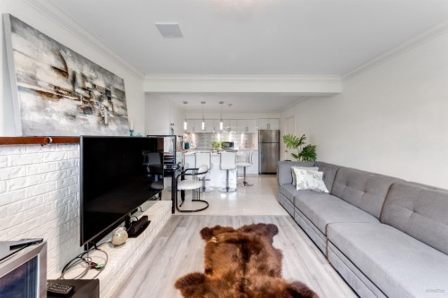 6593 Lochdale Street, Burnaby, BC 