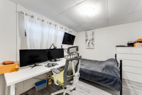 6593 Lochdale Street, Burnaby, BC 