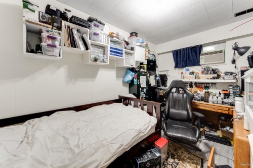 6593 Lochdale Street, Burnaby, BC 