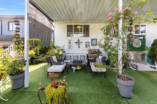 6593 Lochdale Street, Burnaby, BC 