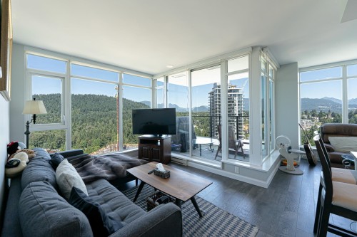 2105-520 Como Lake Avenue, Coquitlam, BC 