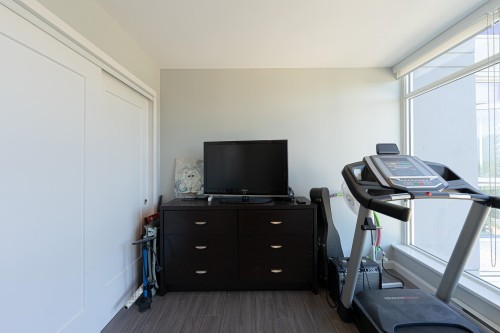 2105-520 Como Lake Avenue, Coquitlam, BC 