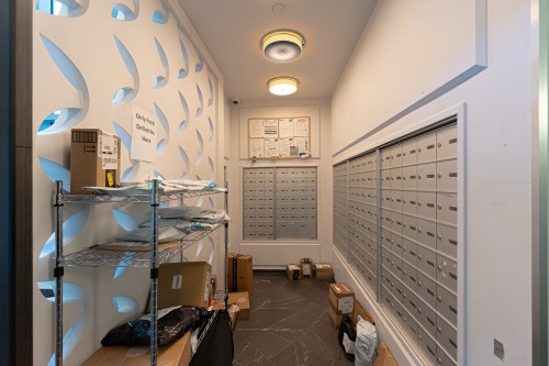 2105-520 Como Lake Avenue, Coquitlam, BC 