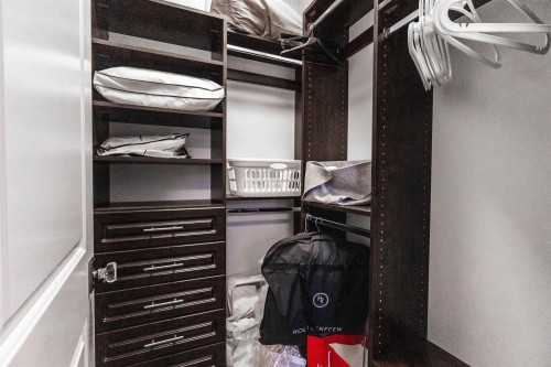 104-4883 Maclure Mews, Vancouver, BC 