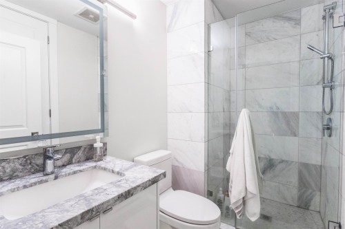 104-4883 Maclure Mews, Vancouver, BC 