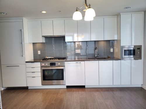 B801-3331 Brown Road, Richmond, BC 