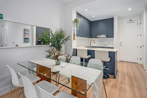 213-708 Edgar Avenue, Coquitlam, BC 