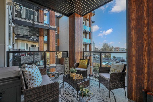 320-12109 223 Street, Maple Ridge, BC 