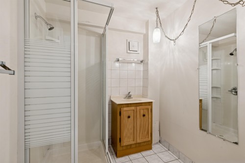 133 63Rd Avenue W, Vancouver, BC 