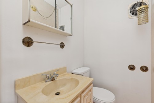 133 63Rd Avenue W, Vancouver, BC 