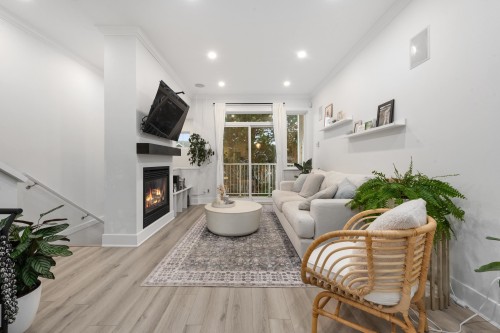 24-6300 London Road, Richmond, BC 