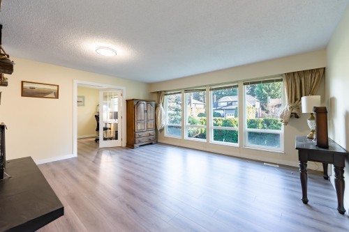 2075 Rufus Drive, North Vancouver, BC 