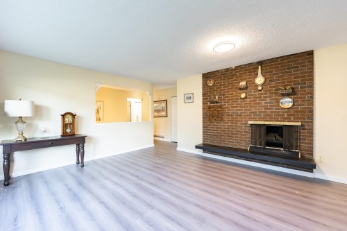 2075 Rufus Drive, North Vancouver, BC 