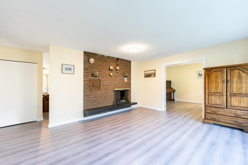 2075 Rufus Drive, North Vancouver, BC 