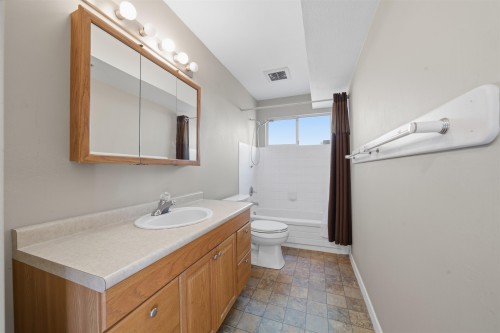 4468 Graveley Street, Burnaby, BC 