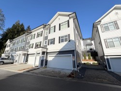 162-3565 Baycrest Avenue  Coquitlam, BC V3B 2W7