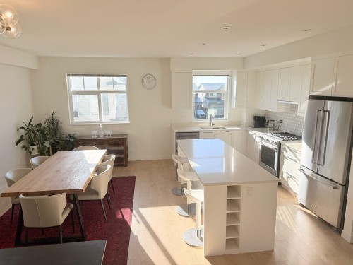 162-3565 Baycrest Avenue, Coquitlam, BC 