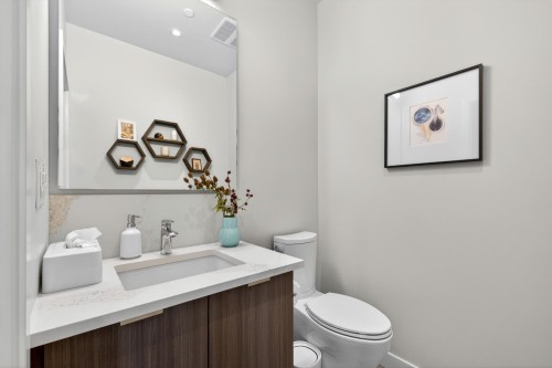 3-8693 Oolichan Way, Vancouver, BC 