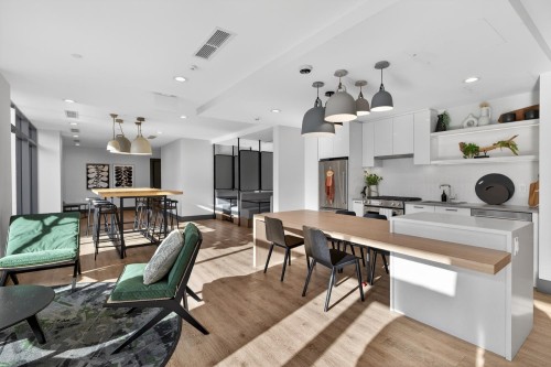 3-8693 Oolichan Way, Vancouver, BC 