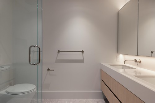 772 27Th Avenue W, Vancouver, BC 