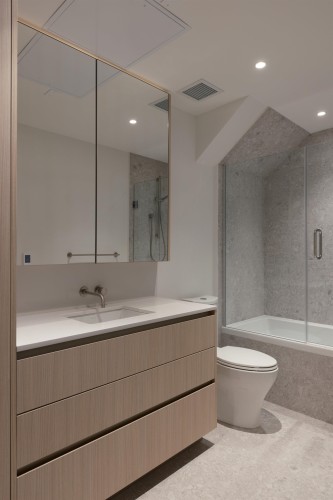 772 27Th Avenue W, Vancouver, BC 