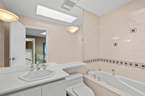 4579 Woodgreen Court, West Vancouver, BC 