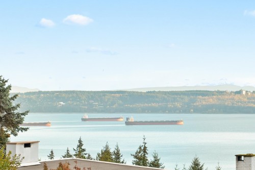 4579 Woodgreen Court, West Vancouver, BC 