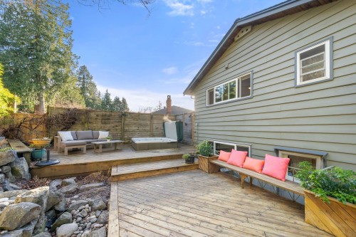 4966 Ranger Avenue, North Vancouver, BC 