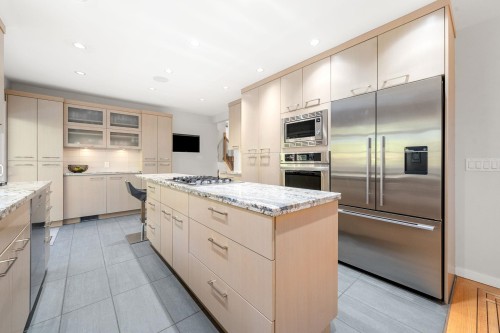 4966 Ranger Avenue, North Vancouver, BC 