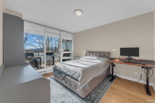 705-2978 Glen Drive, Coquitlam, BC 