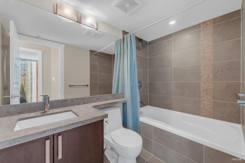 705-2978 Glen Drive, Coquitlam, BC 